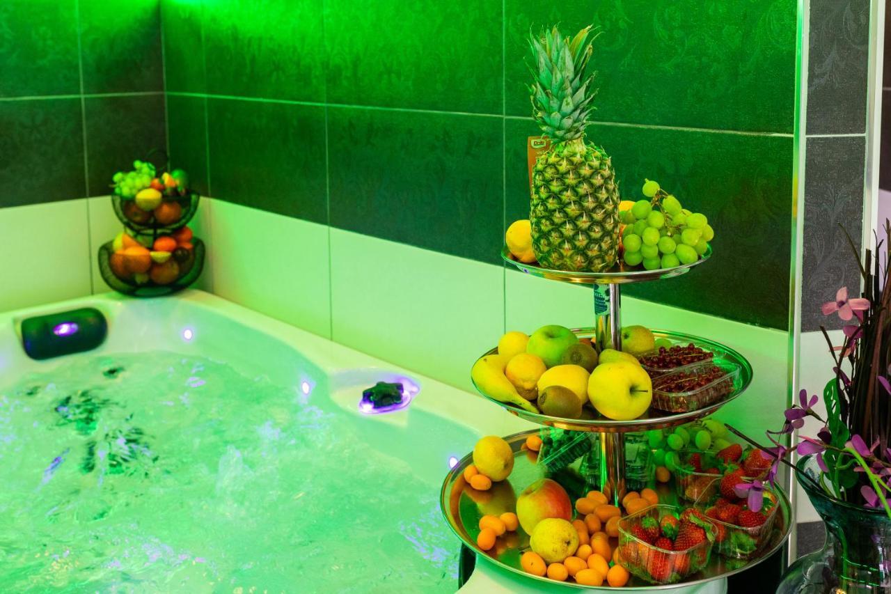 דוברובניק Apartment By The Way Hot Tub And Free Parking מראה חיצוני תמונה
